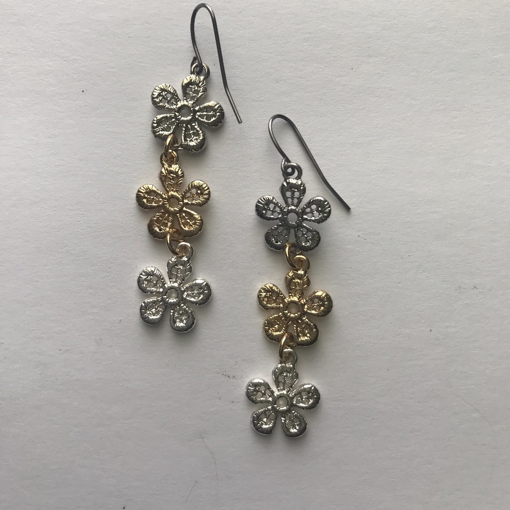 Earrings, w/Tri-Color Dangling Charms. Nickel Free. NEW!!